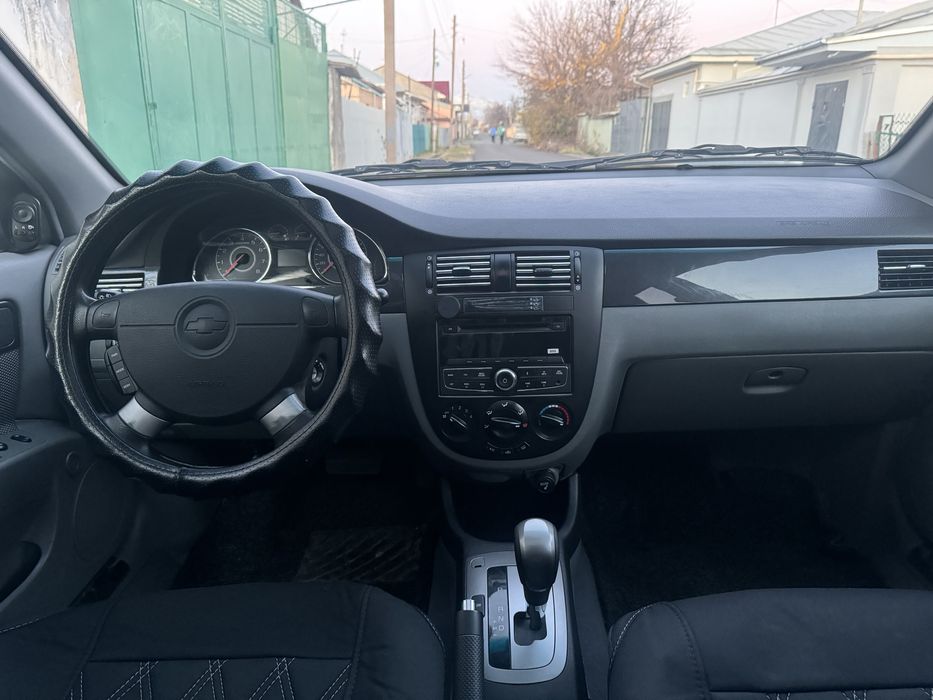 Продаю машину, мощинани сотвоман Chevrolet Gentra 2018