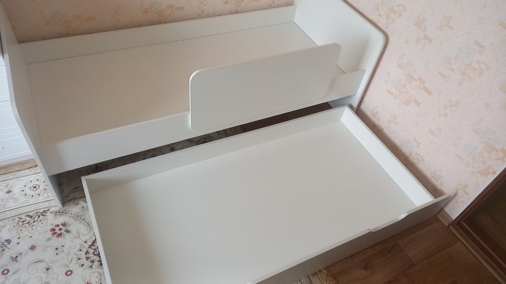 Продам детскую кровать