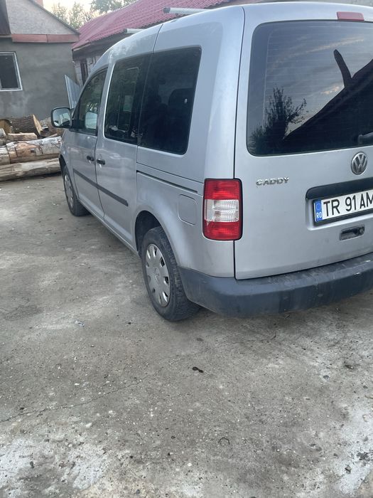 Volkswagen Caddy 2004 diesel, 2.156 € — imagine 3