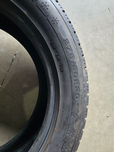 275/50/20 DUNLOP , зимни гуми - 4 бр.