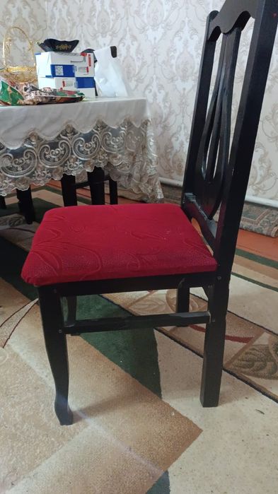 Стулья в хорошем состояние