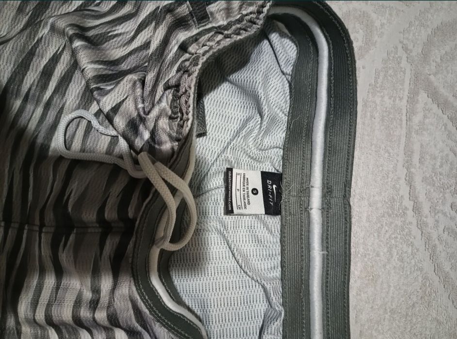 Pantaloni scurți Nike M