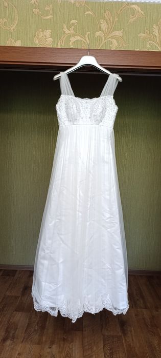 Платье свадебное
