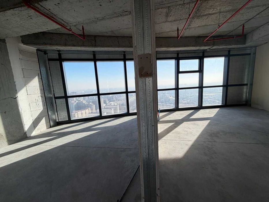 Продаётся квартира 48 этожном башни ЖК Piramit Tower 3 комнатная