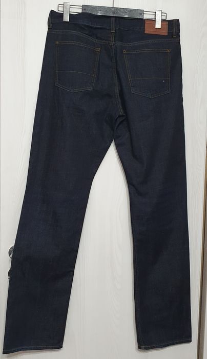 Blugi Tommy Hilfiger mas 34/34