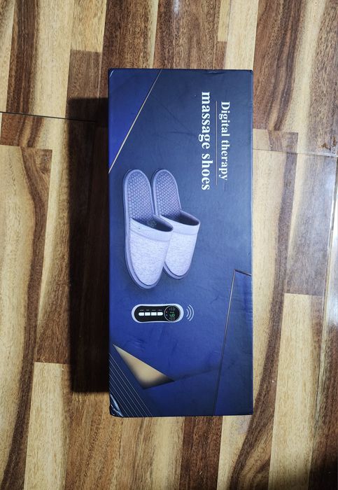 Электронно-импульсный массажер ног-тапочки  продаётся