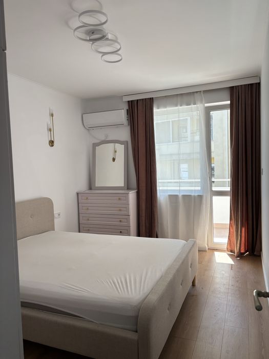 Дава се под наем Тристаен апартамент в Бургас, Център - 85 кв.м за 765 € - Снимка #15