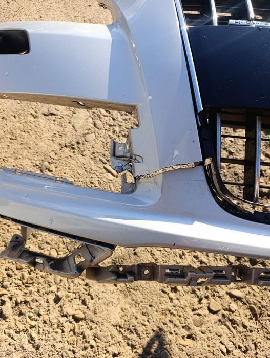 Предна броня за Audi Q7 / Ауди