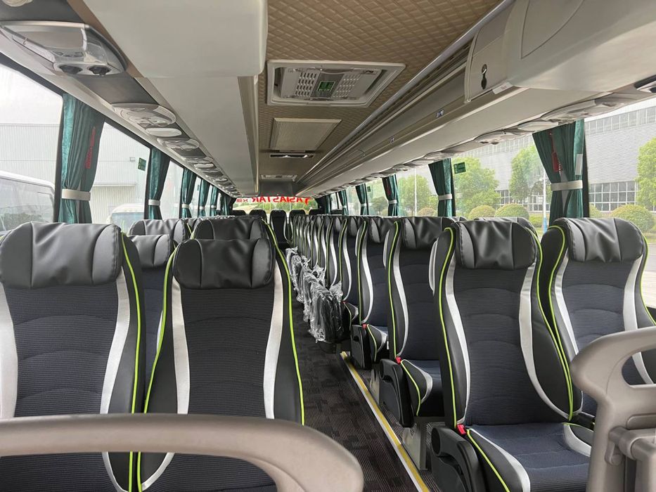 Автобус 51 мест