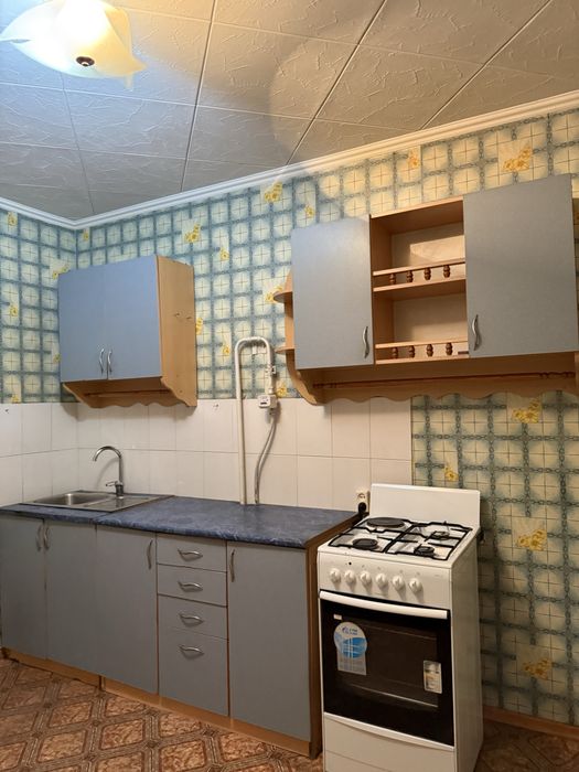 Срочно Продам Куханный гарнитур