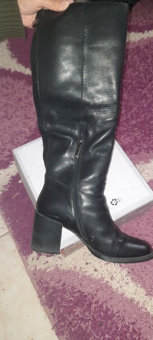 Қысқы етік сатылады