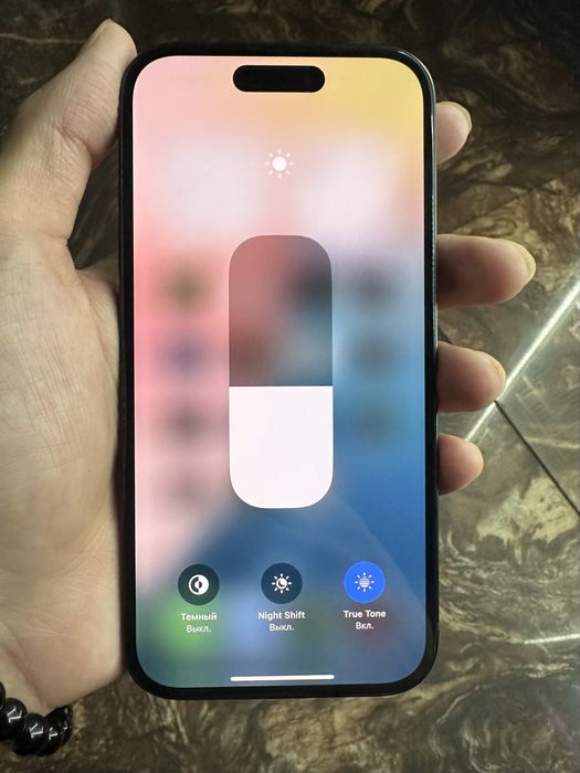 iPhone 15 Идеалл