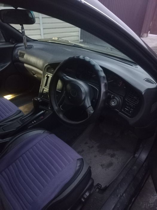 Продам тойоту Carina ED