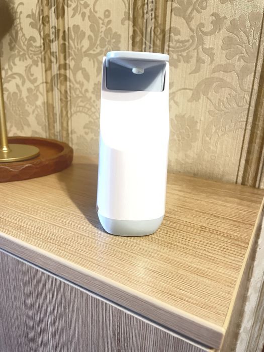 Дозатор для жидкого мыла