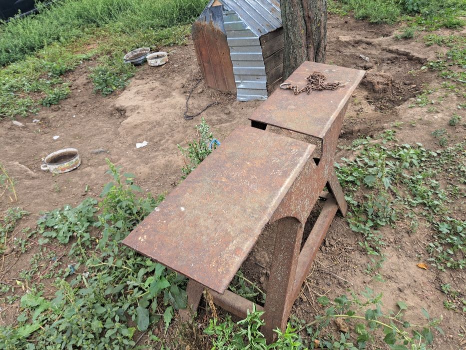 Banc de abric. Dimensiuni 1220x280x750 mm (Lxlxh)