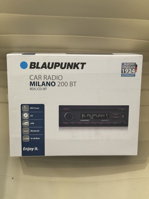 Radio auto Blaupunkt Milano 200 BT , nou , cutie , in tiple