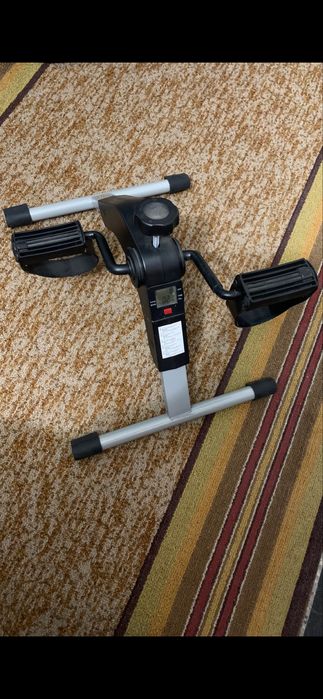 Ролатор / проходилка за възрастни/