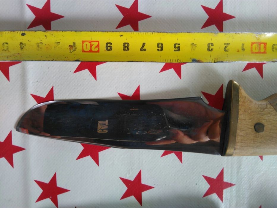 Продавам супер ловен нож 3
