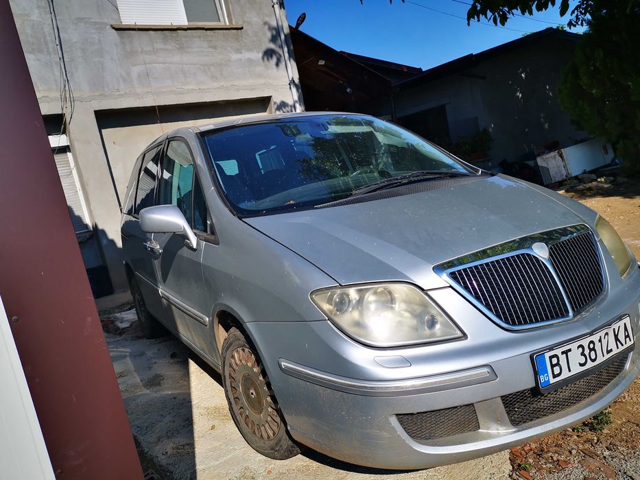 Lancia phedra 2.2hdi