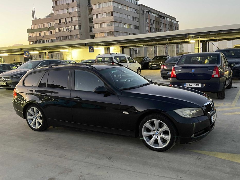 BMW Seria 3 / E91 / N47 / 318 Diesel 143CP 2008/9 Manual, Navi,Fiscal