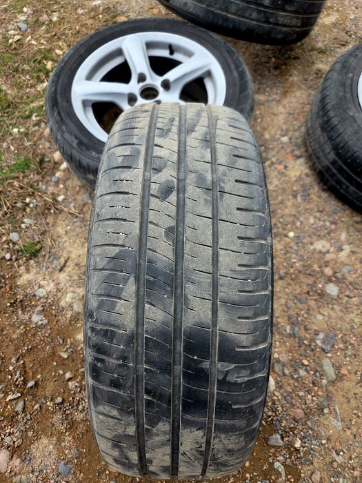Шины и комплекта