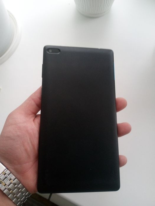Планшет Lenovo продам