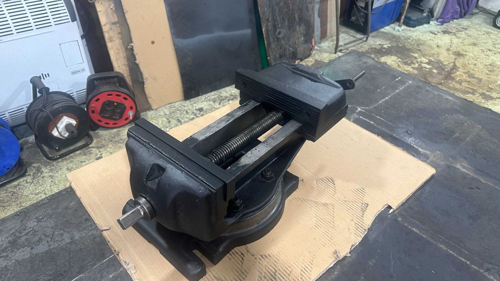 тиски станочные болльшие