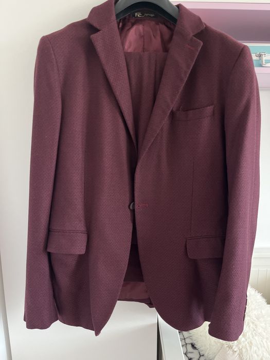 Costum barbati visiniu