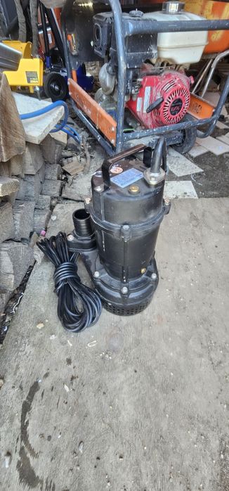 pompa submersibila aspira