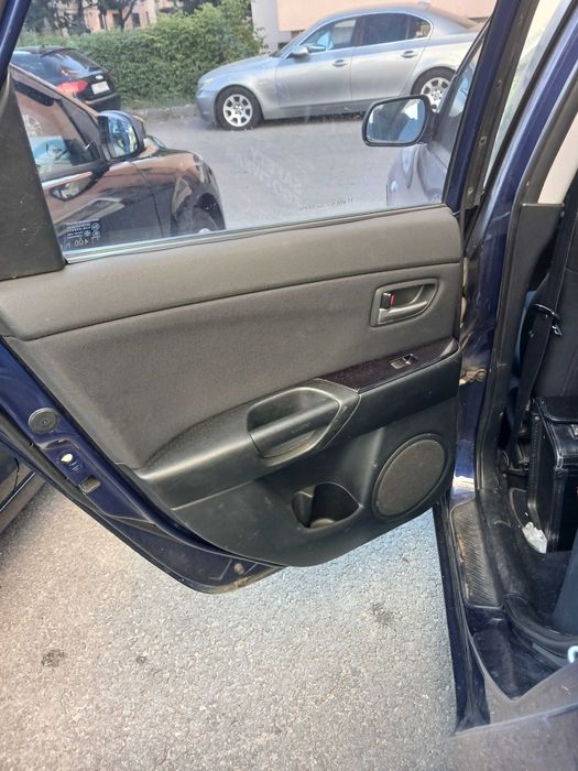 Vand Mazda 3 , 1.6 benzina