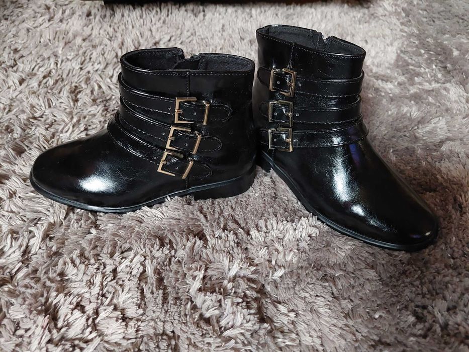 Детски боти Zara