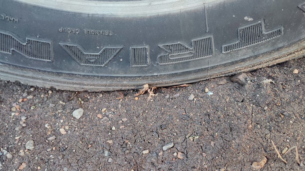 Шины безкамерки 275/70