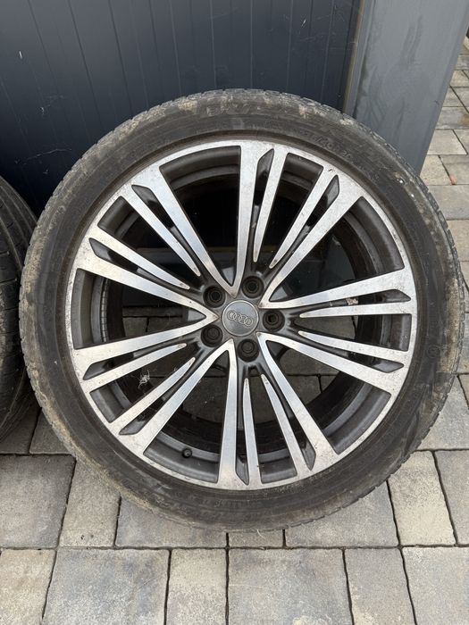 Ауди А 8  2018-2020, 275/40/20