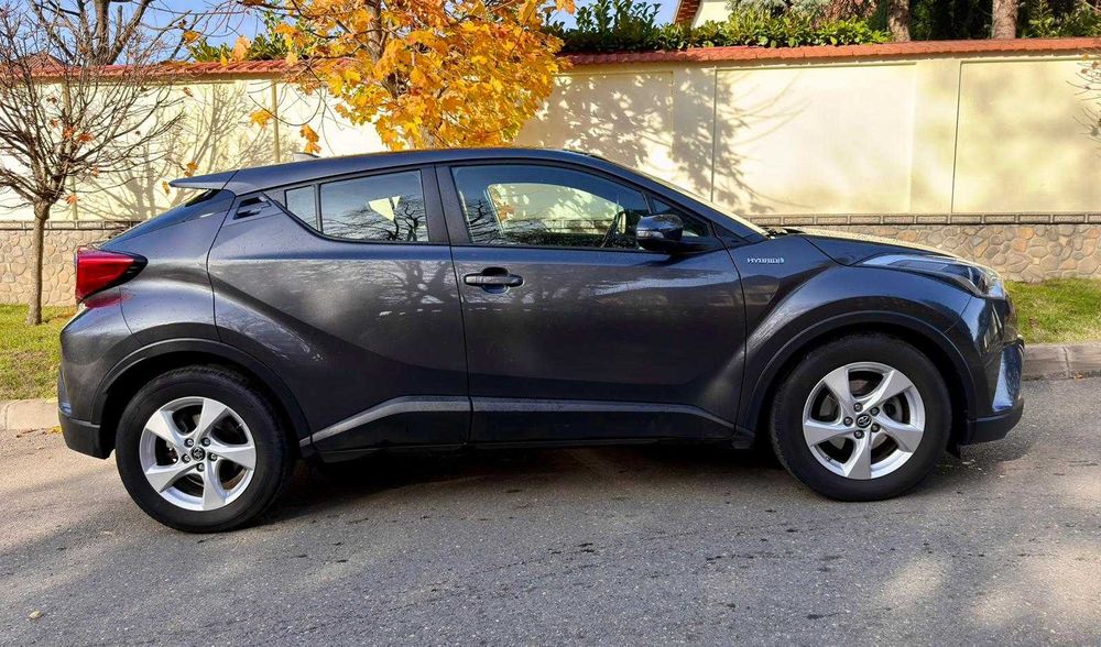 Toyota C-HR 1.8 CVT Hybrid