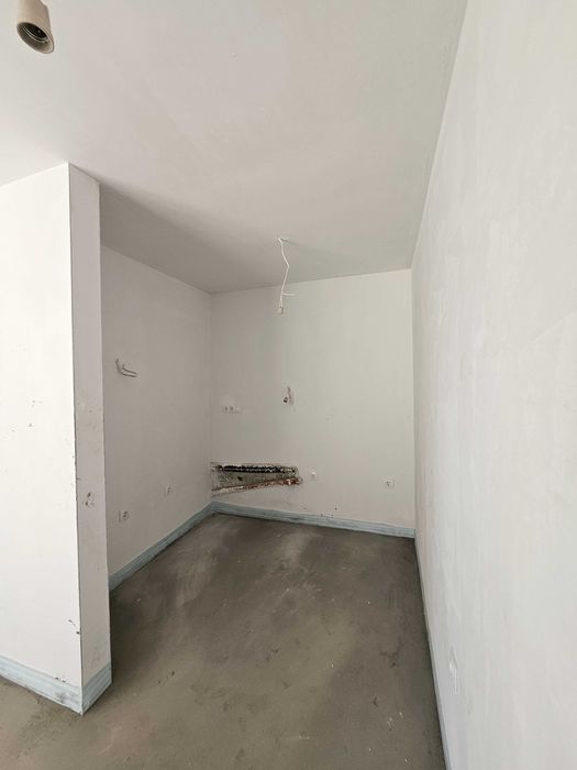 Просторен Апартамент с Двор в Спокоен Район - кв. Беломорски