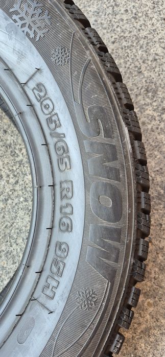 4 anvelope iarna noi Riken 205/65/16,dot 2021.Pretul este bucata.