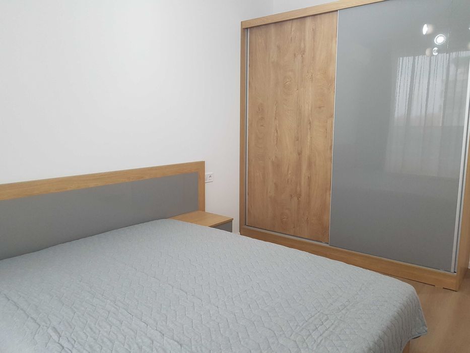 Дава се под наем Двустаен апартамент в Пловдив, Кършияка - 70 кв.м за 433.5 € - Снимка #2