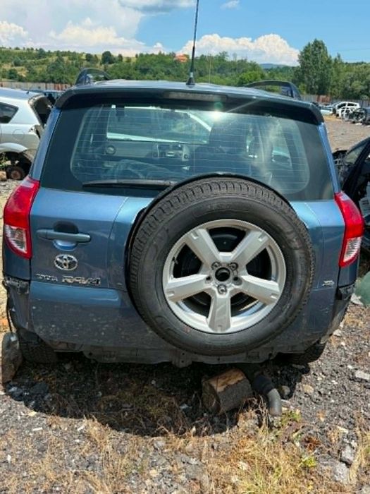 Задни капаци със резервна гума и без резервна гума  за Toyota Rav4 2006-2012г