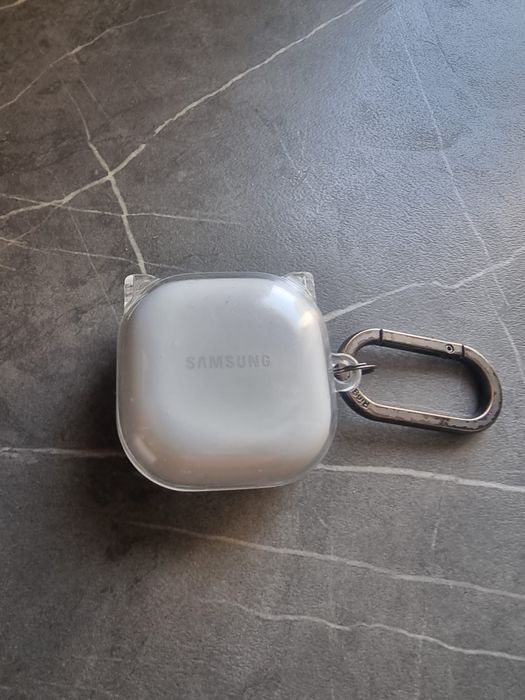 Vand casti Samsung Galaxy Buds2 Graphite - Stare impecabilă, cutie + husă Ringke