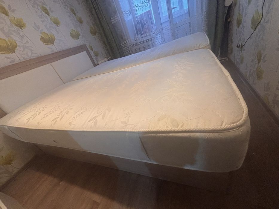 Продам 2 матраса