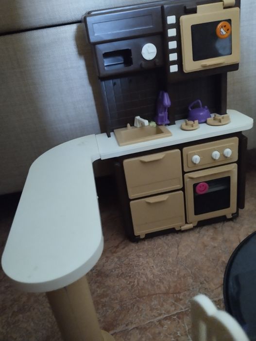 кукольный дом , мебель