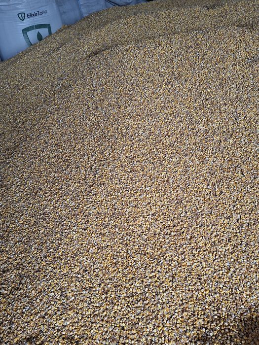 Vand  graunte  pentru detali sunati