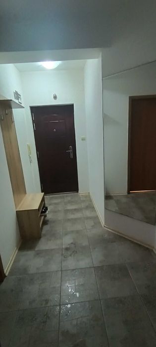 Отдавам под наем двустаен апартамент
