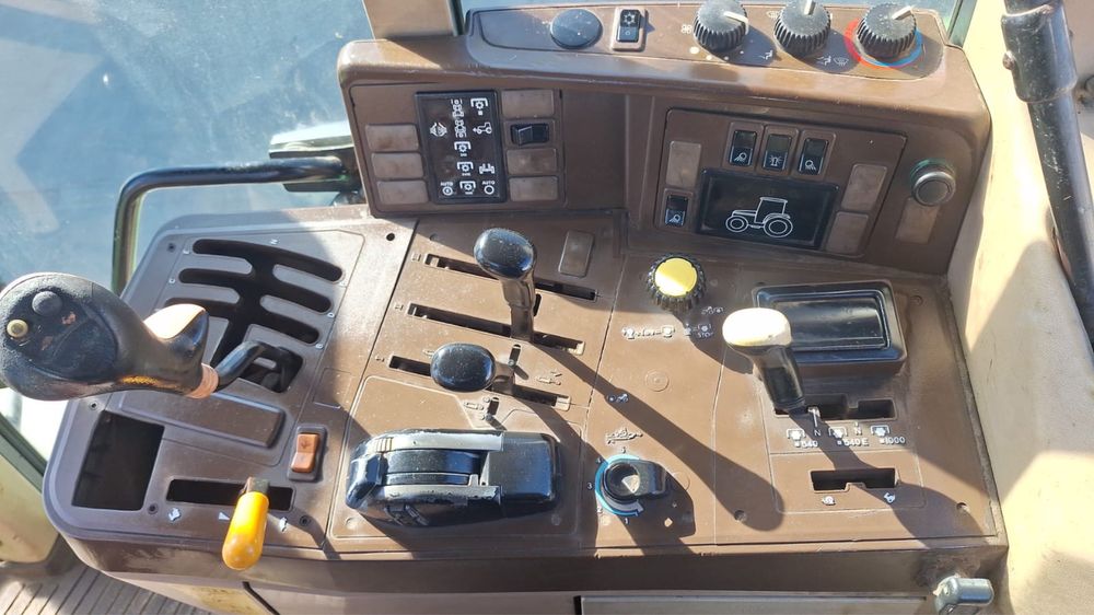 Tractor John Deere 6610, 117 cai, turbo