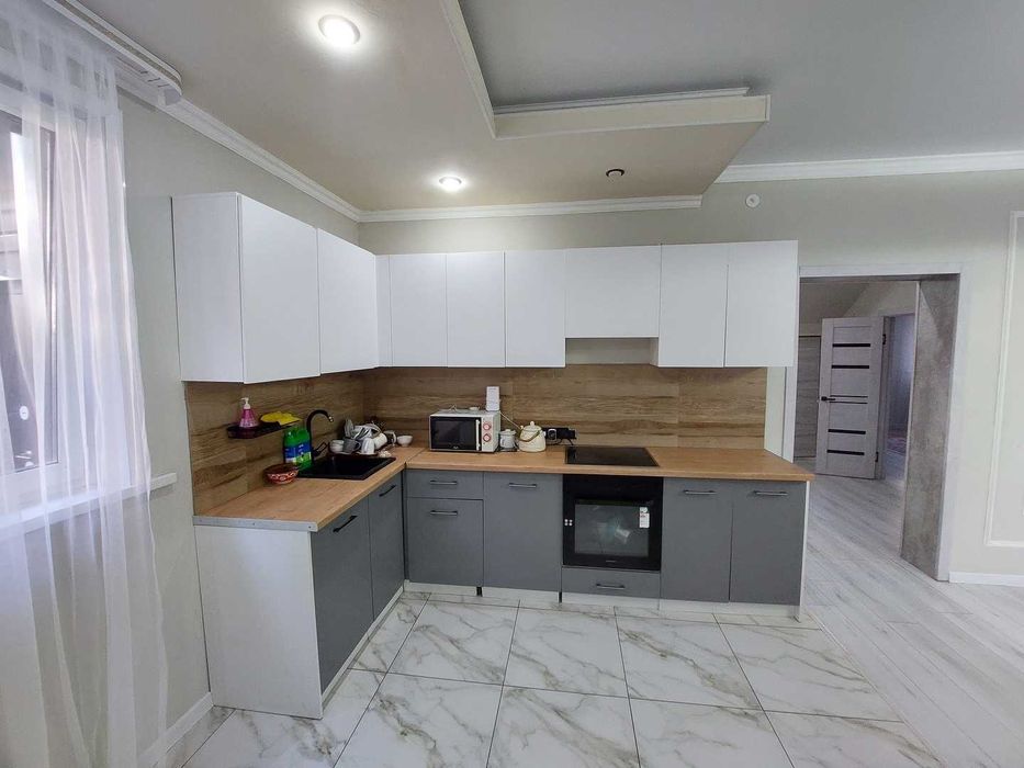 Продам коттедж в МКР "Орман"