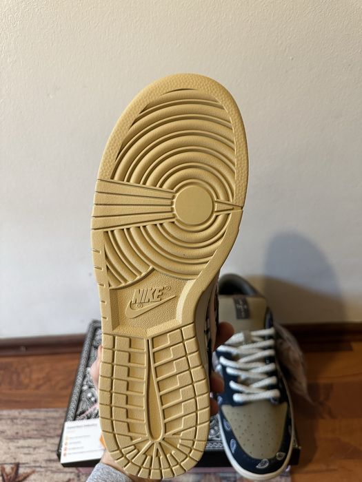 Nike SB Dunk Low Travis Scott