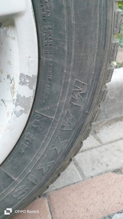 Продам зимние шины с дисками на R17