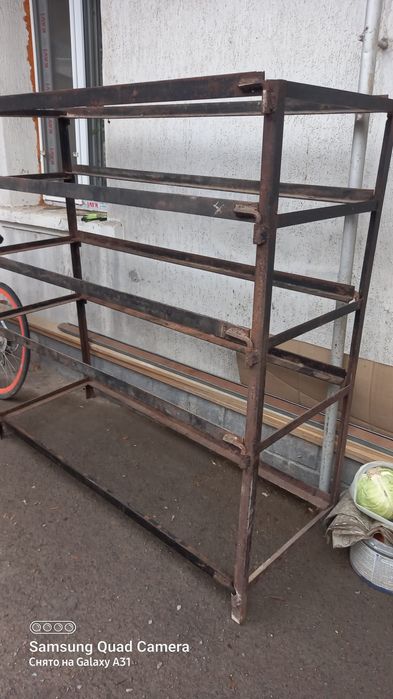 Стеллаж железный разборный