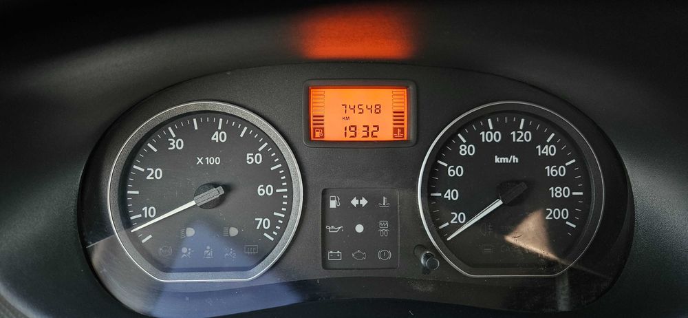 Dacia Logan Facelift Ambiance 1.4 MPI 2008 – 74.548 km – proprietar unic