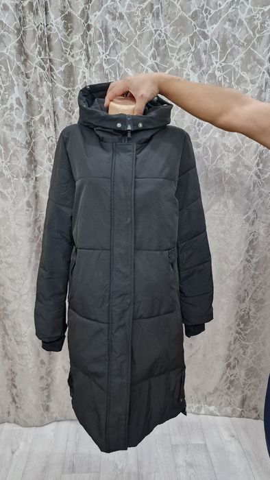 Куртки разные в хорошем состоянии